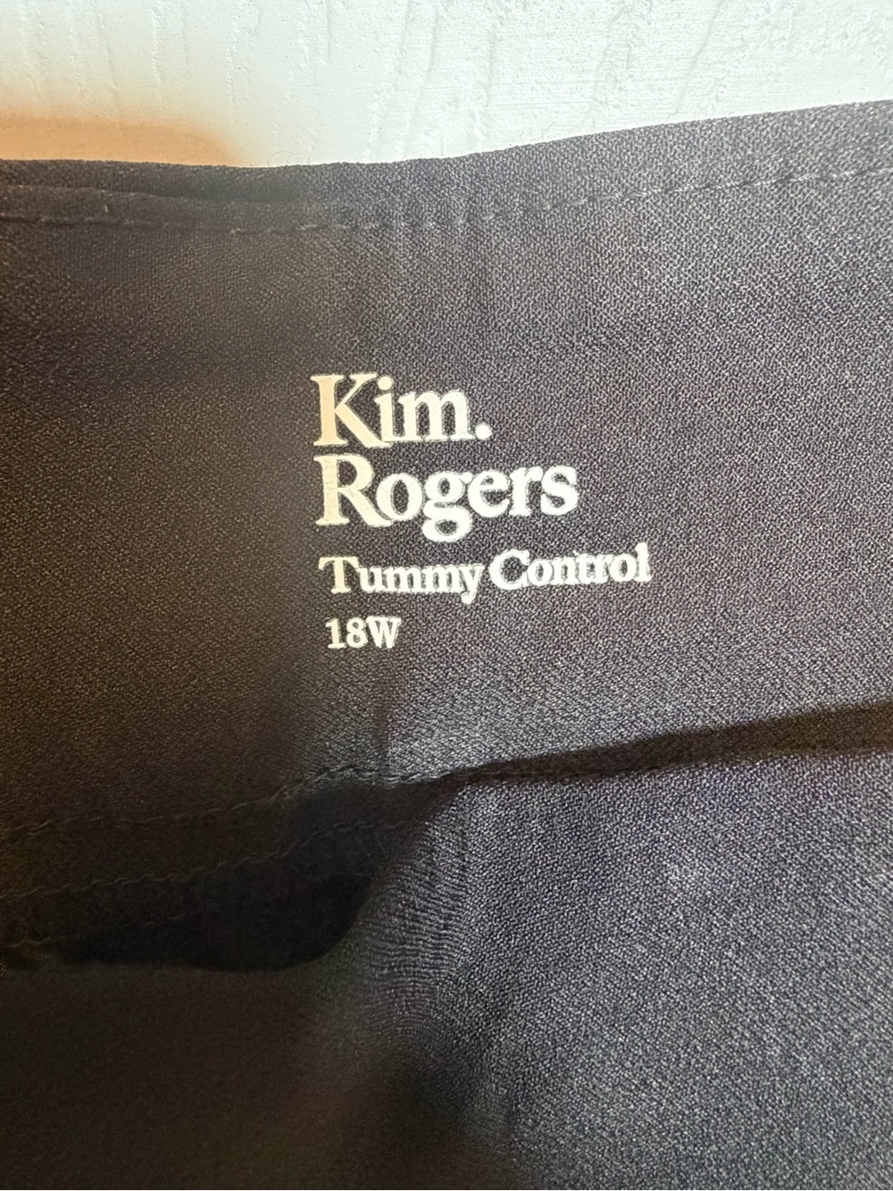 Kim Rogers Tummy Control Black Capri Pants 18W Pull-On Stretch Plus Size - Picture 3 of 6